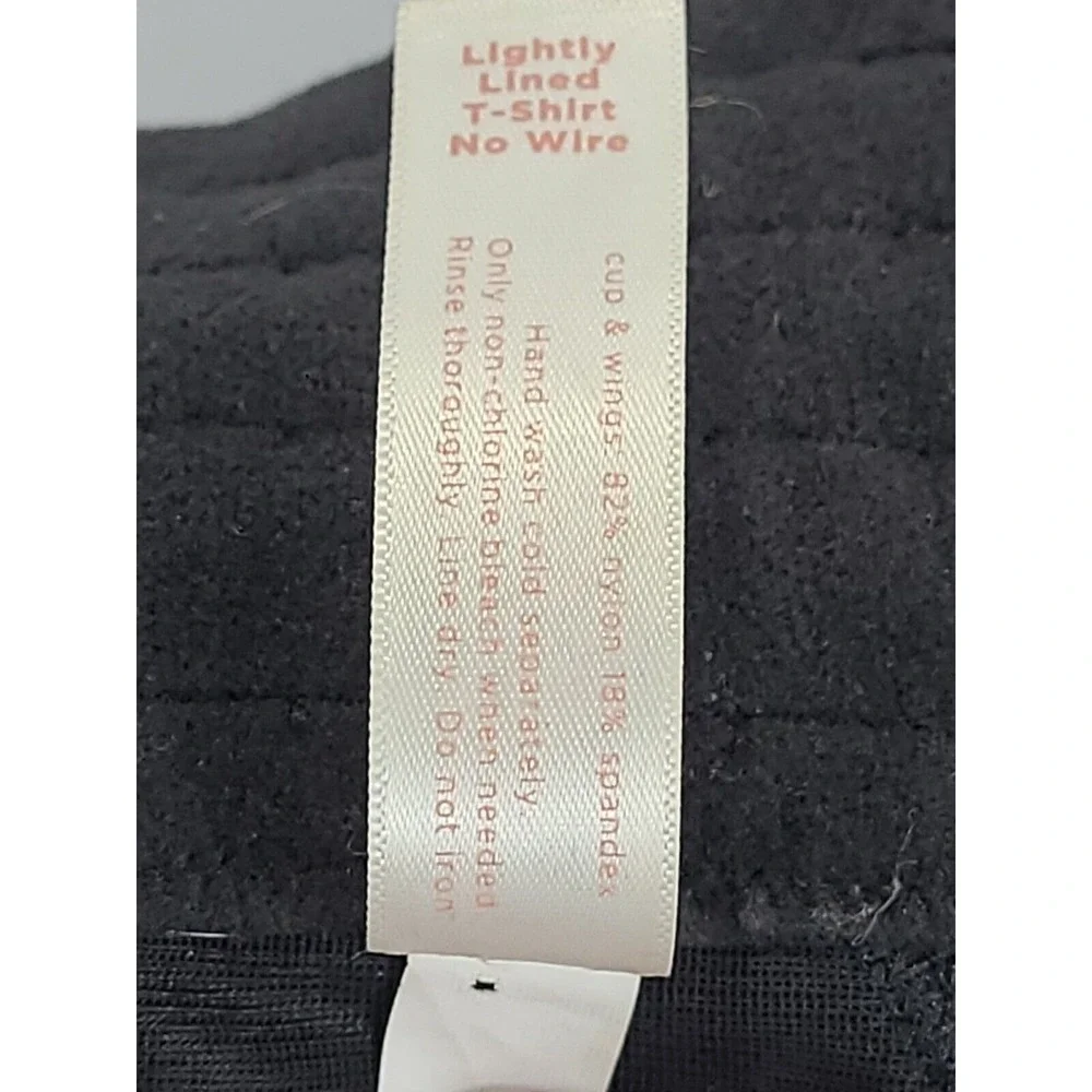 Cacique Bra Size 44DD No Wire Lightly Lined‎ T-Shirt Black